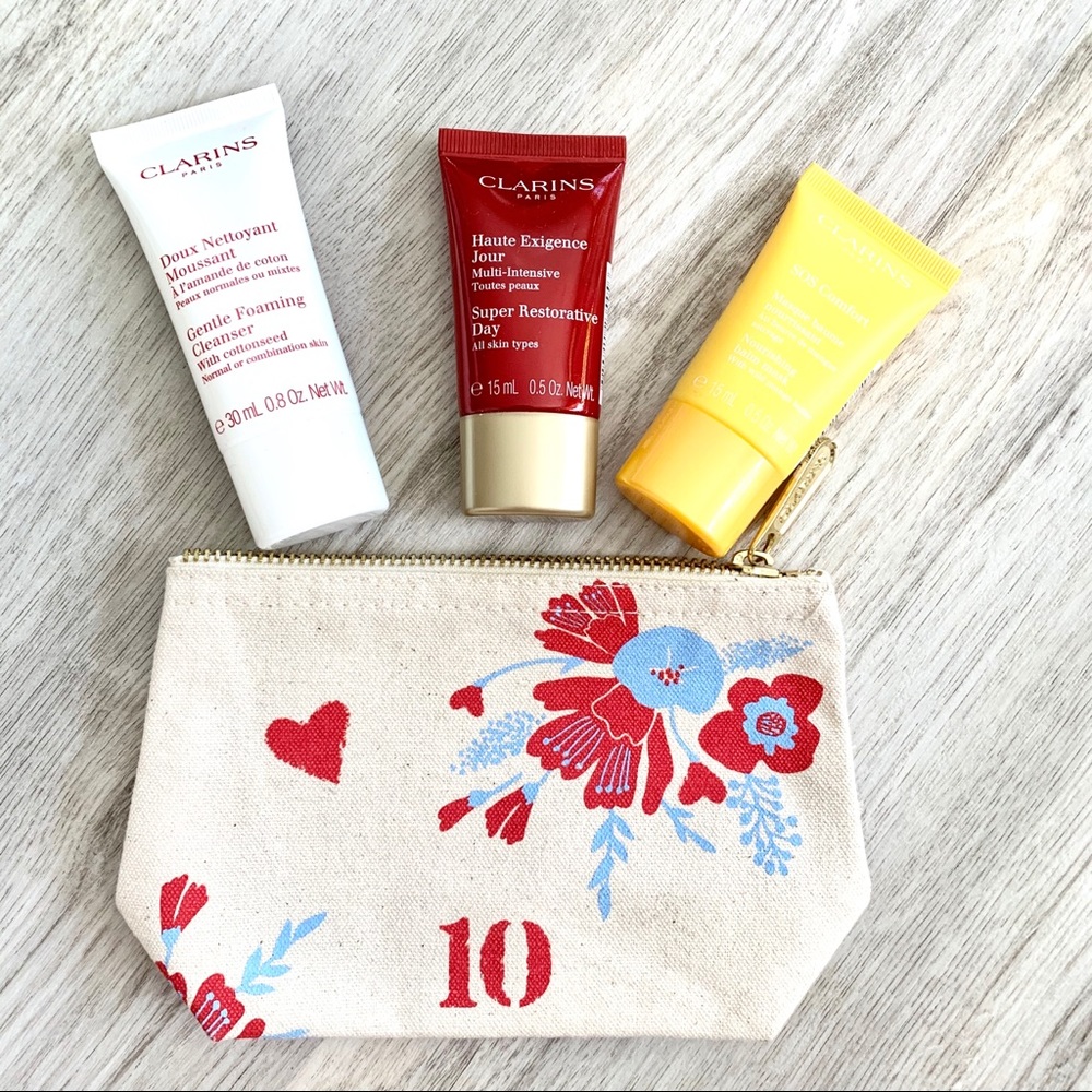 Clarins skincare - makeup bag- travel size set